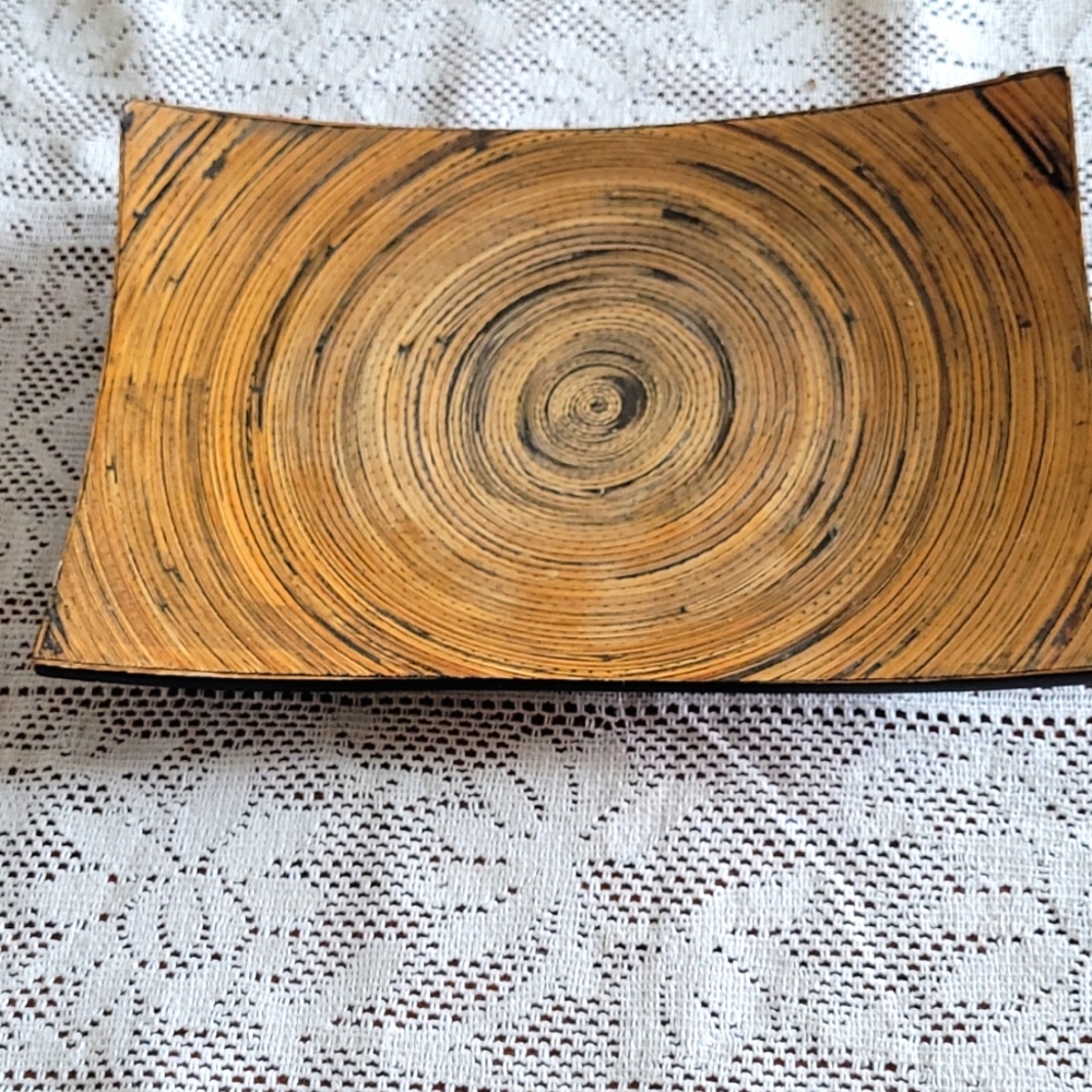 Spiral  bamboo design catchall plate